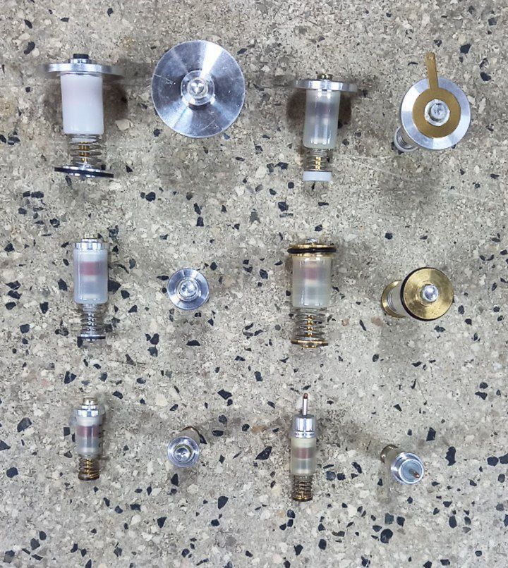 بوبین (مگنت) | قلب کنترل گاز در لوازم گرمایشی و گازی برند برندهای دیگر - قیمت 10,000 تومان