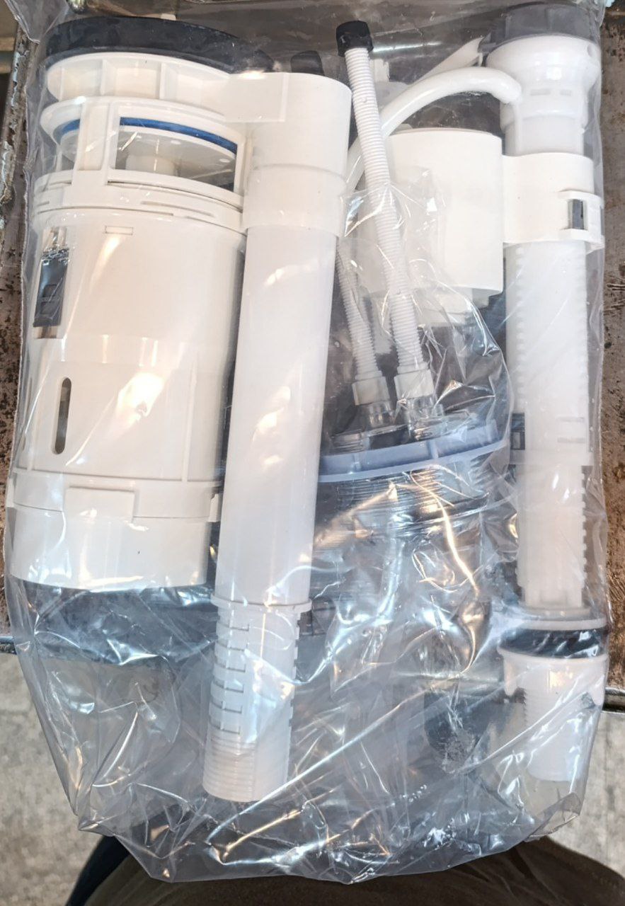 مکانیزم کامل ۲ زمانه توالت فرنگی با جنس درجه ۱ | صرفه‌جویی در مصرف آب و عملکرد بی‌نقص فلاش تانک برند شیرآلات سیتکو - قیمت 80,000 تومان