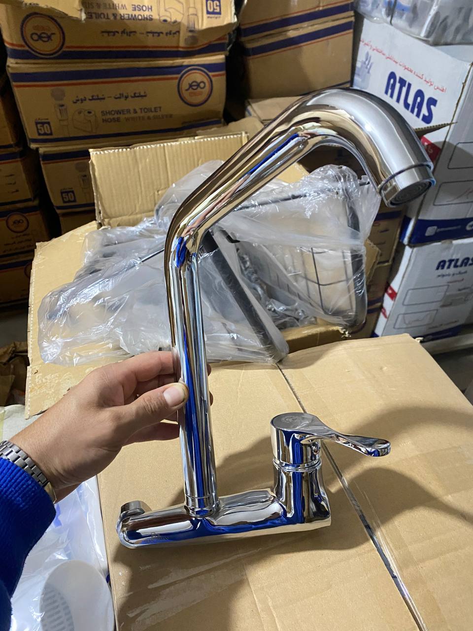 شیر دیواری اهرمی تنه سنگین | دوام مادام‌العمر و آبکاری درخشان | تاسیسات امینکو برند شیرآلات سیتکو - قیمت 80,000 تومان